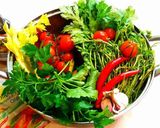 Hình bước làm 4 của món Lẩu Canh Chua Rau Đắng