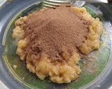Foto del paso 2 de la receta: Budín acaramelado de peras con cremoso de banana, coco y chocolate