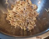 A picture of step 1 of Chicken corn soup.
