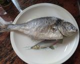 Foto del paso 4 de la receta: Dorada a la sal