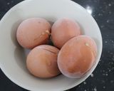 รูปขั้นตอนการทำที่ 1 ของ ยำไข่ดาว_ไข่ไก่จิ๋ว