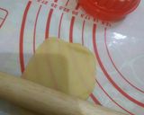 Foto langkah ke 2 dari resep Pastel mini isi abon Lembut dan Renyah.