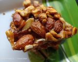 નટસ ચીકી(Nuts Chikki Recipe In Gujarati) રેસીપી સ્ટેપ4ફોટો