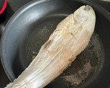 Foto del paso 3 de la receta: Lenguado en salsa burro limón