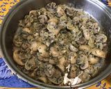 Une image de l'étape 13 de Champignons sautés à la crème, persil et gingembre.