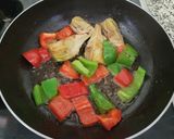 Foto del paso 3 de la receta: Patatas guisadas con pollo y verduras