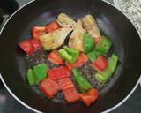 Foto del paso 3 de la receta: Patatas guisadas con pollo y verduras
