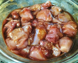 Foto del paso 1 de la receta: Pollo con champiñones en salsa de ostras