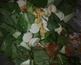 Foto langkah ke 4 dari resep Kwetiau Baso Ikan.