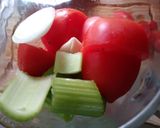 Foto del paso 4 de la receta: Pollo en salsa de tomate🌺
