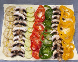 Foto del paso 3 de la receta: Coca de verduras al horno