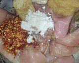 A picture of step 1 of Cheesy Chicken Spring Roll.