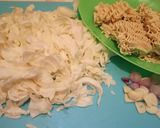 Foto langkah ke 2 dari resep Mie Goreng Kol.