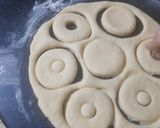 A picture of step 5 of Doughnut.