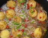 Foto langkah ke 5 dari resep Tofu Jamur Enoki.