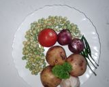 A picture of step 1 of Instant potato & peas pickle (1).