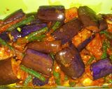 Foto langkah ke 4 dari resep 17. Tumis Terong Ungu Pedas.