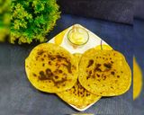 A picture of step 1 of Peda poli / sweet Paratha.