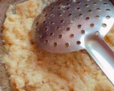A picture of step 1 of Mawa suji laddus.
