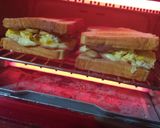 A picture of step 4 of Sandwich with Tomatada.