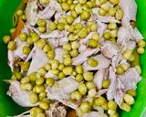 Foto del paso 1 de la receta: ENTRADA FRÍA DE FIDEOS MOSTACHOL Y POLLO (con condimento cremoso y crutones) 🥗🥙🥗