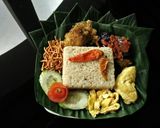 Foto langkah ke 4 dari resep Nasi Liwet Ikan Asin.