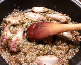 Foto del paso 11 de la receta: Arroz caldoso de alitas de pollo, en salsa de ali oli de ajo y perejil