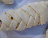A picture of step 4 of Chicken bread.