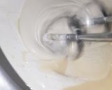 A picture of step 1 of Oreo ice cream.