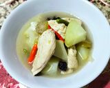 Foto langkah ke 6 dari resep Asem-asem Ayam Labu Siam.