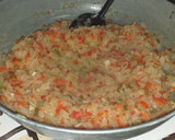 Foto del paso 1 de la receta: Empanadas de carne cortada a cuchillo que sobró del asado !