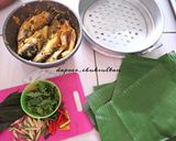 Foto langkah ke 6 dari resep Pepes ikan mas daun kemangi.