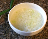 Foto del paso 2 de la receta: Salsa criolla picante
