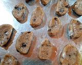 Foto del paso 3 de la receta: Galletitas con chocolate picado