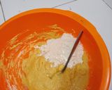 Foto langkah ke 3 dari resep Roti Goreng Crispy Sederhana Tanpa Mixer.