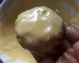 A picture of step 6 of Cheesy Vada Pav.