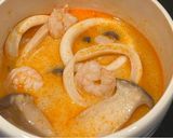 Foto langkah ke 3 dari resep Tom Yam Creamy Instan.