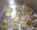 Foto langkah ke 2 dari resep Bakwan Kukus.