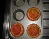 Foto del paso 1 de la receta: Tomates rellenos con pollo al horno