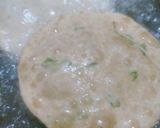 A picture of step 3 of Methi puri.