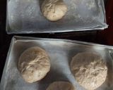 Foto langkah ke 3 dari resep Garlic Cheese Bread.