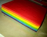 Foto langkah ke 5 dari resep Mini Rainbow Roll Cake.