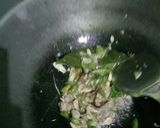 Foto langkah ke 3 dari resep Tumis Cecek Bumbu Kecap.