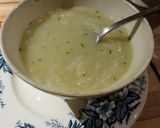 Une image de l'étape 5 de Soupe aux oignons.