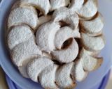 Foto langkah ke 5 dari resep Kue salju keju kresss simple.