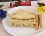 A picture of step 11 of Omelette Sandwich.