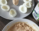 Foto del paso 2 de la receta: Huevos rellenos