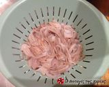 A picture of step 1 of Kalamarakia in the oven as if fried.