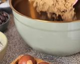 Foto del passaggio 1 della ricetta Cookie al caramello salato