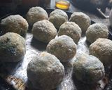 Foto del paso 3 de la receta: Bombas de papa, espinaca y muzzarella